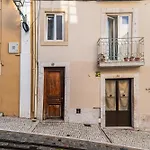 Loft Bica Com Vista O Rio Lisbona