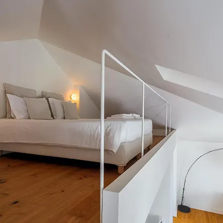 Loft Bica Com Vista O Rio * Lissabon