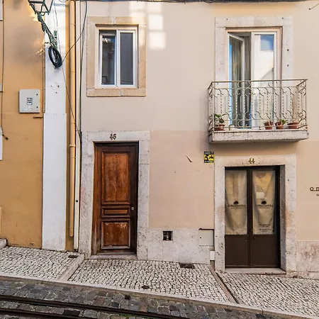 Apartment Loft Bica Com Vista O Rio Lisbon